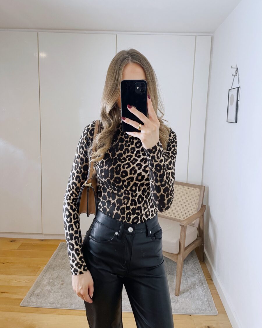 leopard body