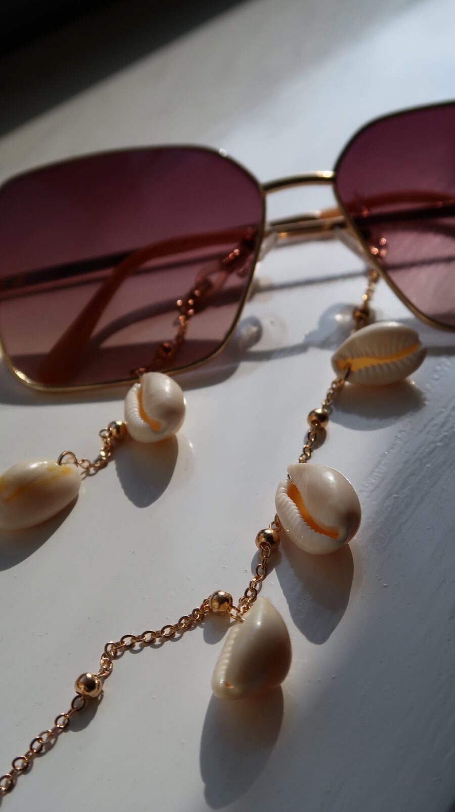 Boho shells sunglasses chain