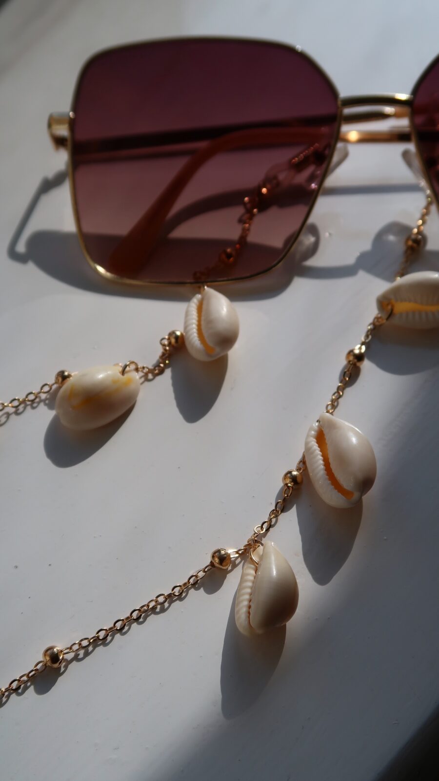 Boho shells sunglasses chain