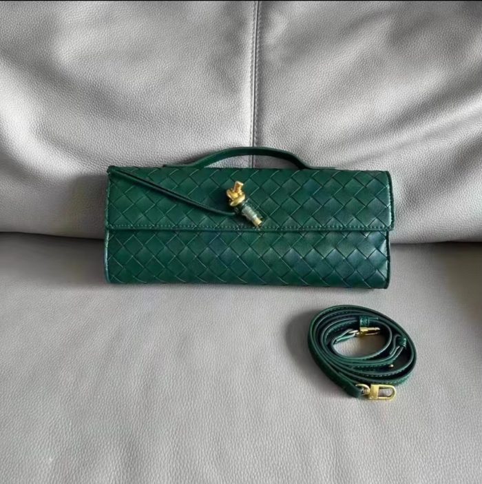 The Long Clutch Genuine Leather Green
