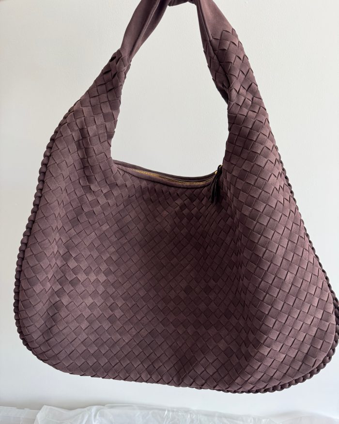 Woven Shoulder Bag Chocolate faux suede