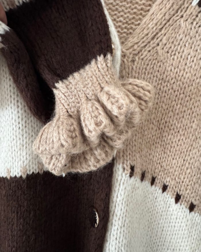 Chunky Colour block knitted cardigan Brown