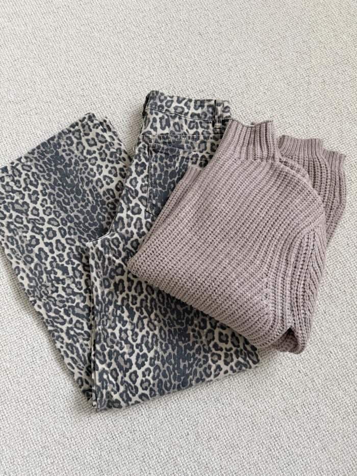 Mock Neck Long Sleeve Knitted Jumper - Image 4